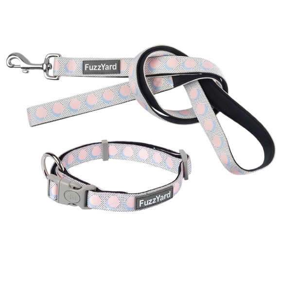 FuzzYard Other - Matching Dog Collar + Leash Set Dots *NEW* MEDIUM